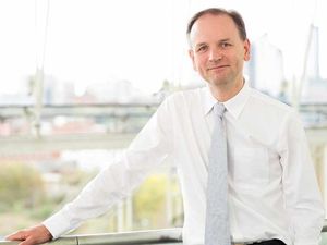 Supporting image for story: Blair aide set to cure NHS scars