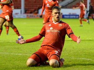 Supporting image for story: Walsall 1 Sunderland 1 - Report and pictures