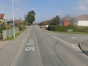 Supporting image for story: Drivers 'checked for minor injuries' after two-car crash near Oswestry
