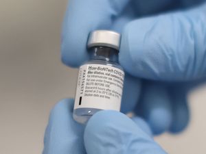 Supporting image for story: Vaccines minister admits Pfizer supplies tight, but UK on track for jab target