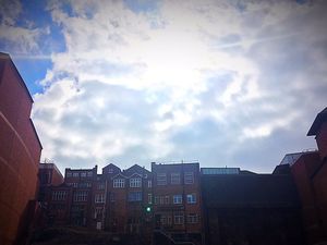 Supporting image for story: Shrewsbury 'rooftop runners' warned by police