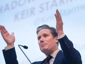 Supporting image for story: Labour must not rule out second EU referendum, says Starmer