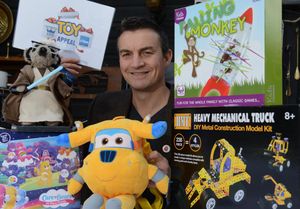 Richie Woodhall backs the Christmas Toy Appeal