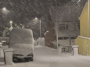 Supporting image for story: Storm Goretti LIVE in the West Midlands on Friday: Thousands wake up to no power and ‘do not travel' warning