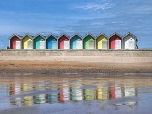 Supporting image for story: Warmer weather expected this weekend, Met Office says