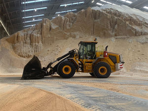 Supporting image for story: Briggs Equipment delivers new JCB machines to The Port of Liverpool