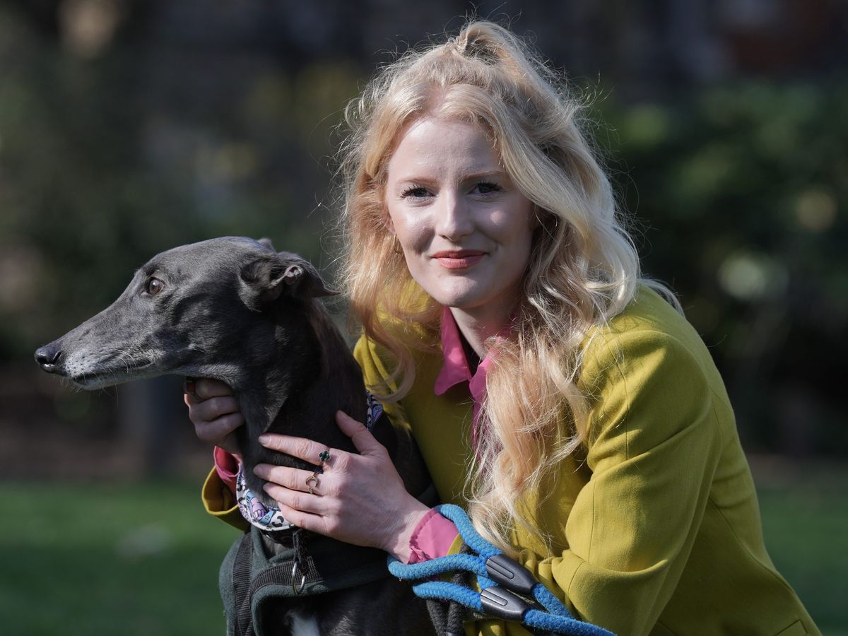 New Green Party MP Hannah Spencer sworn in to Parliament after by-election win