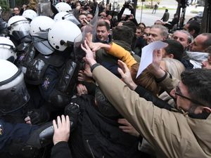 Supporting image for story: Skirmishes erupt between Serbian police and opposition over deadly roof collapse