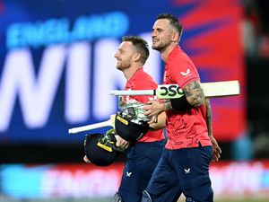 Supporting image for story: England look to channel spirit of 2022 in T20 World Cup semi-final against India