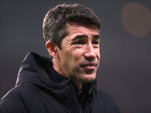 Supporting image for story: Bruno Lage warns Wolves players 'relax and you're out'