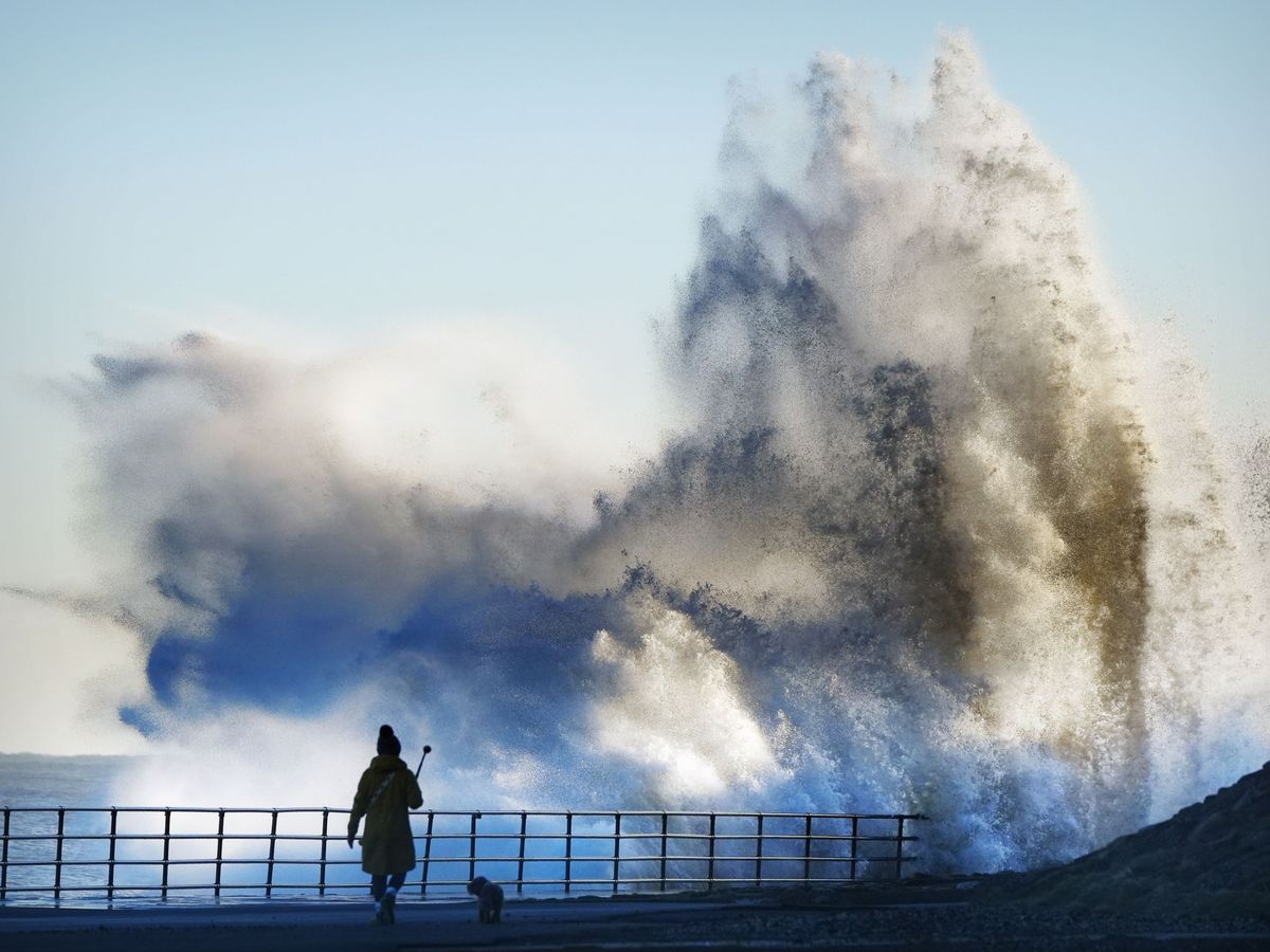 Storm Floris to cause travel disruption as wind warnings upgraded