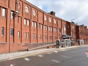 Supporting image for story: Man who barged into Wolverhampton Police Station and threatened to 'stab someone with a spork' appears in court