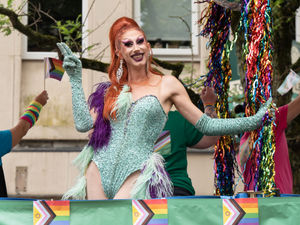 Drag queens joined in the parade. Photo: Ian Knight / Z70 Photograph