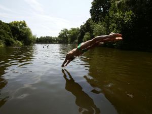 Supporting image for story: Almost nine out of 10 back trans-inclusive swimming at ponds, consultation finds