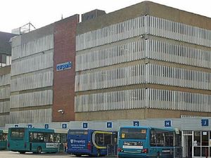 Supporting image for story: Drivers urged to use buses or park and ride in Shrewsbury as third car park is closed