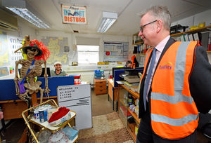 Eyeing up an unusual council worker