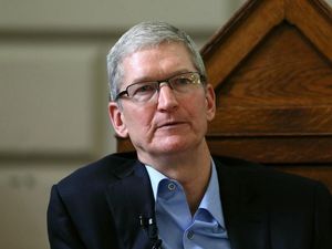 Supporting image for story: Tim Cook targets invisible data brokers in new call for more privacy protections