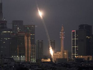 Supporting image for story: Iran retaliates after Israeli strikes target nuclear programme and military