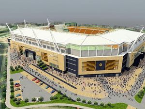 Supporting image for story: Wolves fans want ticket revenue invested in Molineux match-day experience 