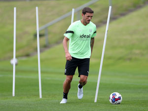 Supporting image for story: John Swift insists nothing less than promotion will do for West Brom