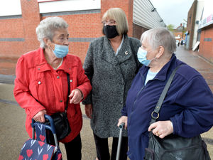 Supporting image for story: Black Country shoppers and traders ready for hugs, hotels and normality after months of lockdown