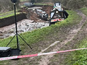 Supporting image for story: Shropshire sinkhole: Latest updates as major incident declared at Shropshire canal