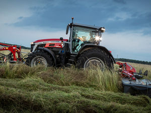 Supporting image for story: Award win for Massey Ferguson