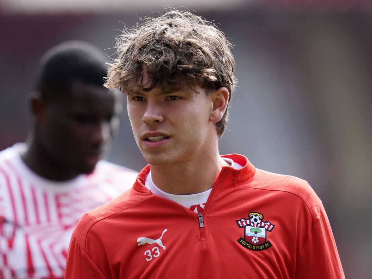Everton sign highly-rated teenager Tyler Dibling from Southampton