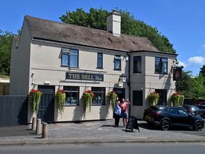 Supporting image for story: Watch: Black Country boozer's big refurb gets big thumbs up from regulars old and new