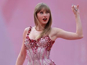 Supporting image for story: Taylor Swift says scrapping Vienna shows over terror plot filled her with ‘fear’