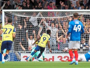 Supporting image for story: Carlos Corberan outlines key message after West Brom go top of Championship