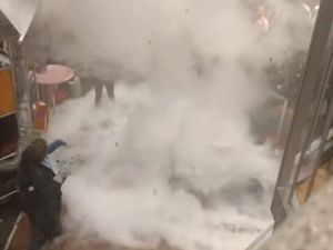 Supporting image for story