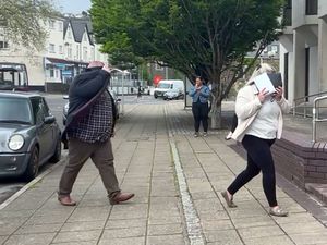 Supporting image for story: Married couple jailed for ‘dine and dash’ offences in south Wales