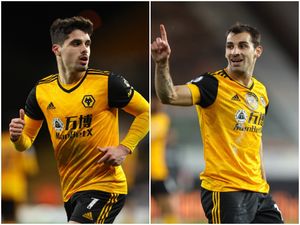 Supporting image for story: Wolves pair Pedro Neto and Jonny Castro Otto have knee operations