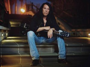 Supporting image for story: Birmingham gig promotes new Danny Vaughn album