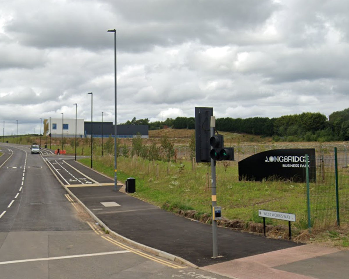 Huge fire in Birmingham as 75 firefighters tackle industrial estate inferno