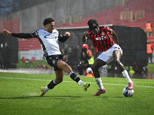 Supporting image for story: "They were so professional" - praise for Saddlers' FA Cup victory