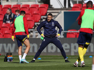 Supporting image for story: West Brom skipper Jake Livermore: 'We must keep unbeaten run going'