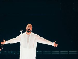 Supporting image for story: Eurovision: French act calls for peace and Norwegian jury spokesperson resigns