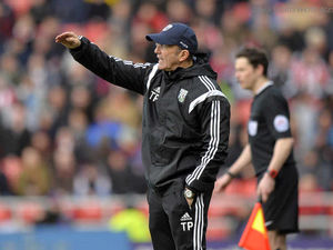 Supporting image for story: Tony Pulis swerves a war of words with Tim Sherwood