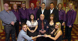 Supporting image for story: Clubbing together to find the best