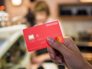 Supporting image for story: Monzo relaunches £5 refer-a-friend bonus