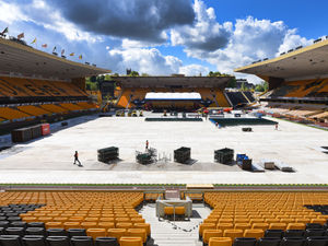 Supporting image for story: Stage set for Sir Rod Stewart's Molineux concert