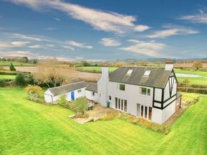 Supporting image for story: Look at the scenery £760,000 buys you in Market Drayton