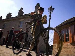 Supporting image for story: Every vote vital for museum's glory bid