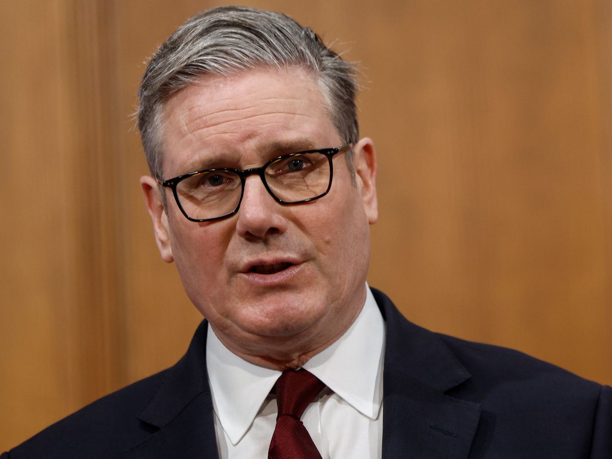 Starmer to chair Cabinet after Trump attack on UK over Iran war