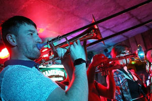 The popular 8 piece band play at Alberts Shed on Saturday