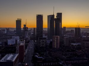 Supporting image for story: Property professionals’ sales optimism at best level since 2022 – survey