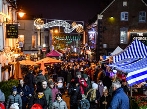 Supporting image for story: Crowds pour into Oswestry for Christmas Live festivities
