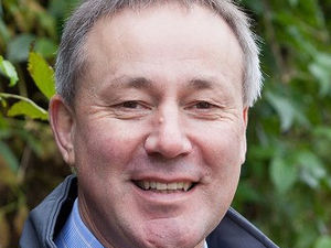 Supporting image for story: Get best deal on phone masts